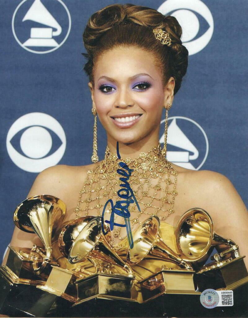 Beyonce Autographed 8x10 Photo | Prime Time Signatures