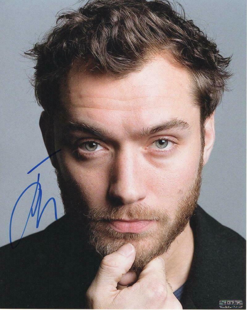 Jude Law Authentic Autographed 8x10 Photo – Prime Time Signatures