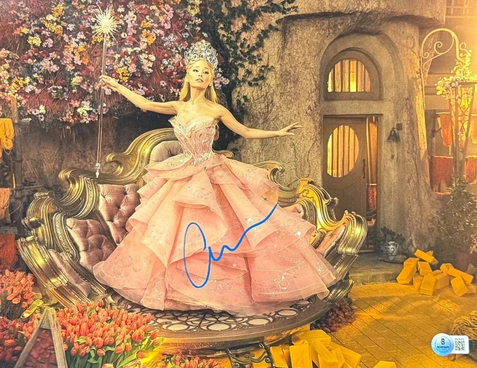 Ariana Grande Signed 11x14 Photo from Wicked Beckett COA - Item #2