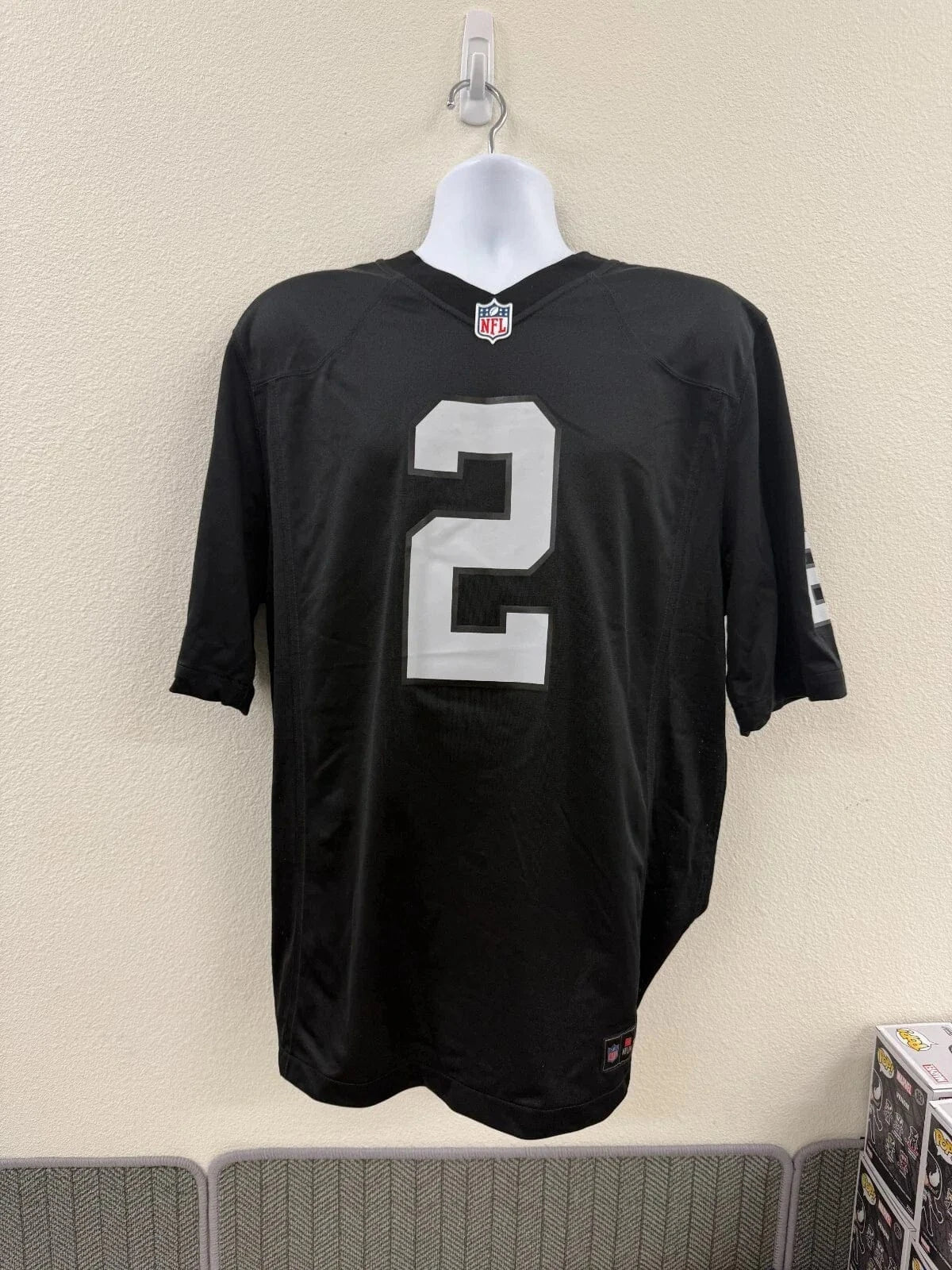 Ashton Jeanty Signed NFL Jersey Beckett COA - Item #1 - View 4