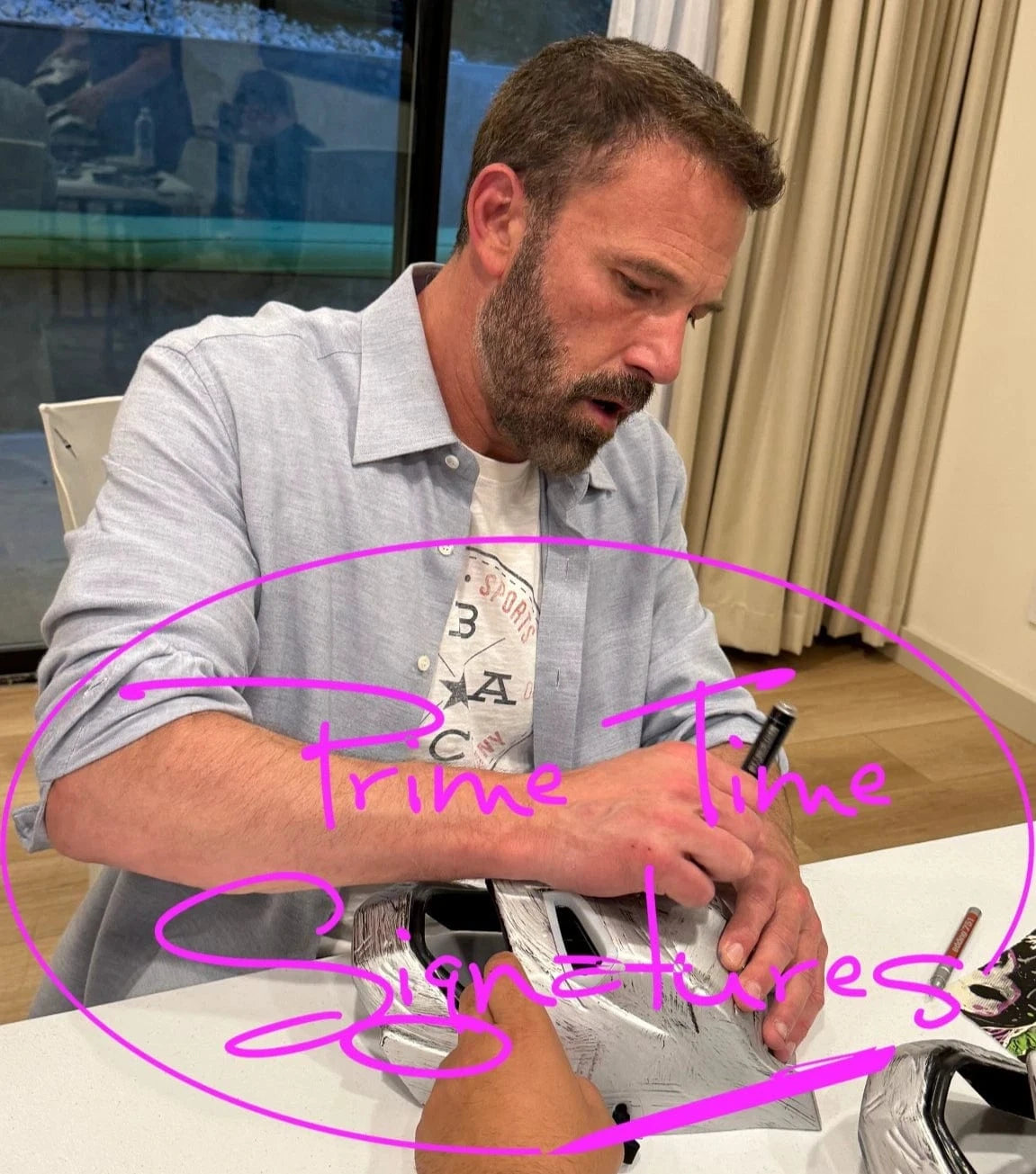 Ben Affleck Signed Replica Prop from Batman v Superman Beckett COA - Detail View