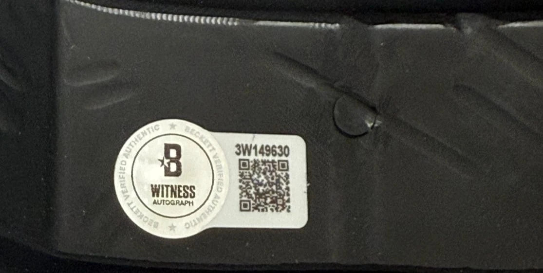 Ben Affleck Signed Replica Prop from Batman v Superman Beckett COA - View 4