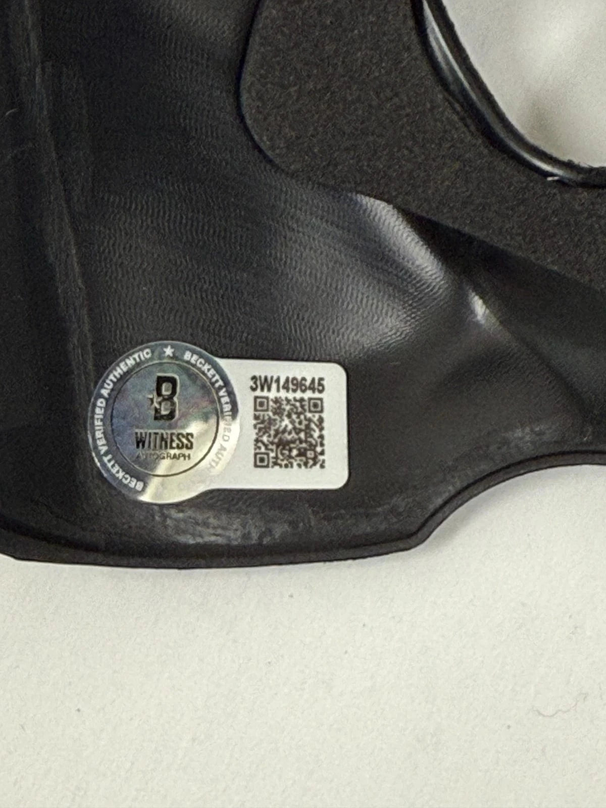 Ben Affleck Signed Replica Prop from Batman Beckett COA - Item #2 - View 4