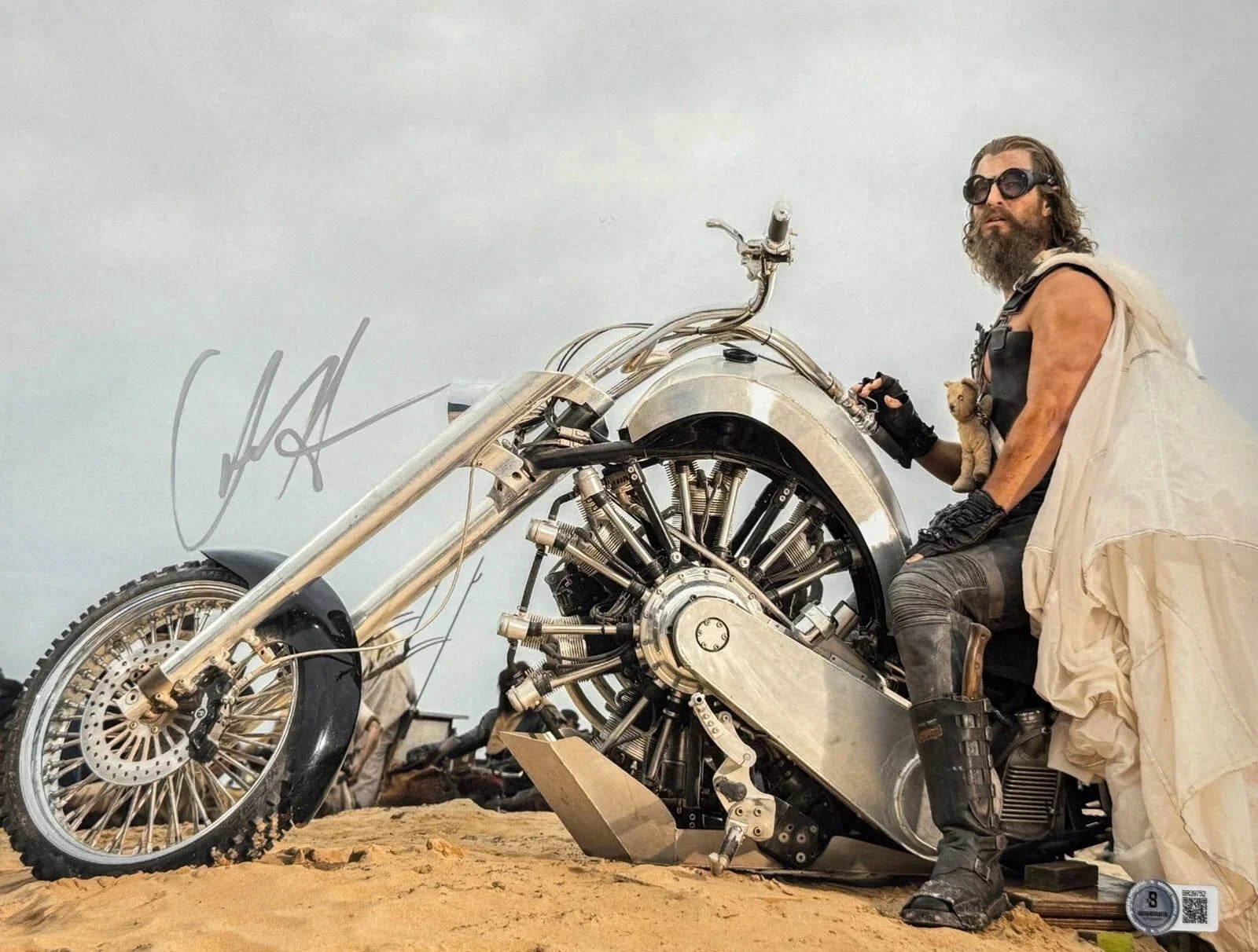 Chris Hemsworth Signed 11x14 Photo from Mad Max Beckett COA - Item #1