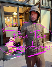 Chris Hemsworth Signed 11x14 Photo from Thor Beckett COA - Item #1 - Detail View