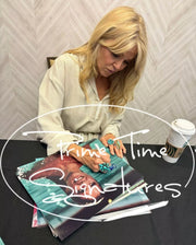 Christie Brinkley Signed 8x10 Photo Beckett COA - Detail View