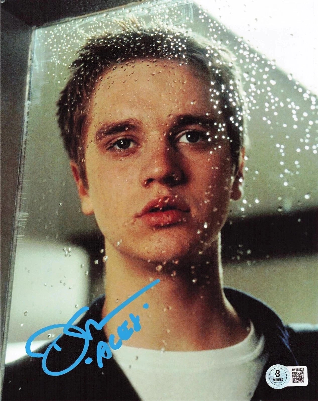 Devon Sawa Signed 8x10 Photo from Final Destination Beckett COA