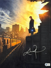 Eddie Redmayne Signed 11x14 Photo from Fantastic Beasts Beckett COA - Item #8