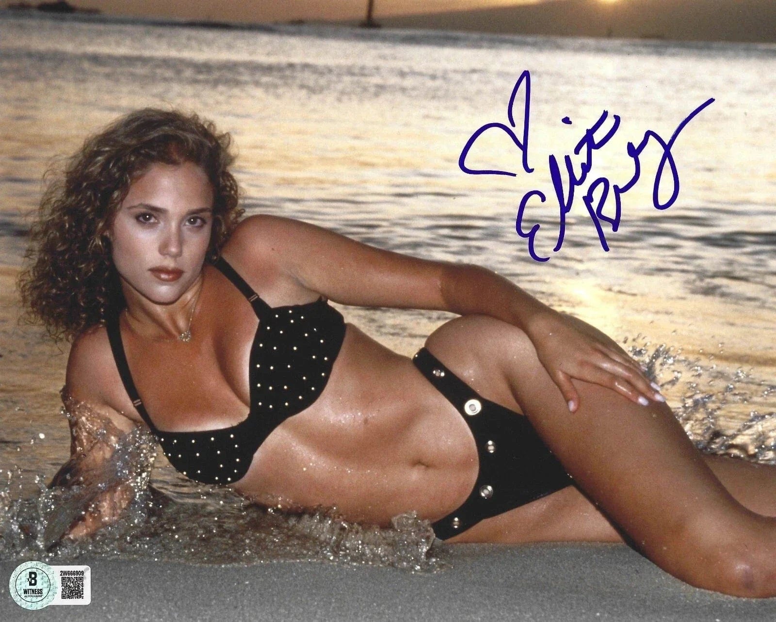 Elizabeth Berkley Signed 8x10 Photo Beckett COA - Item #1