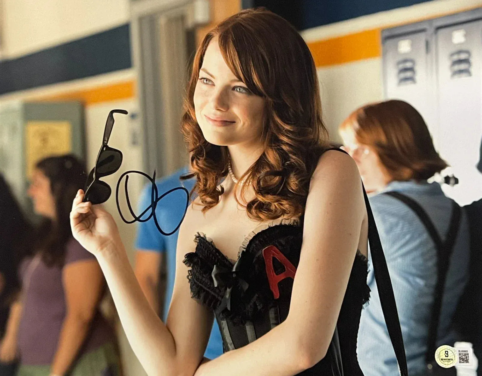 Emma Stone Signed 11x14 Photo from Easy A Beckett COA - Item #2