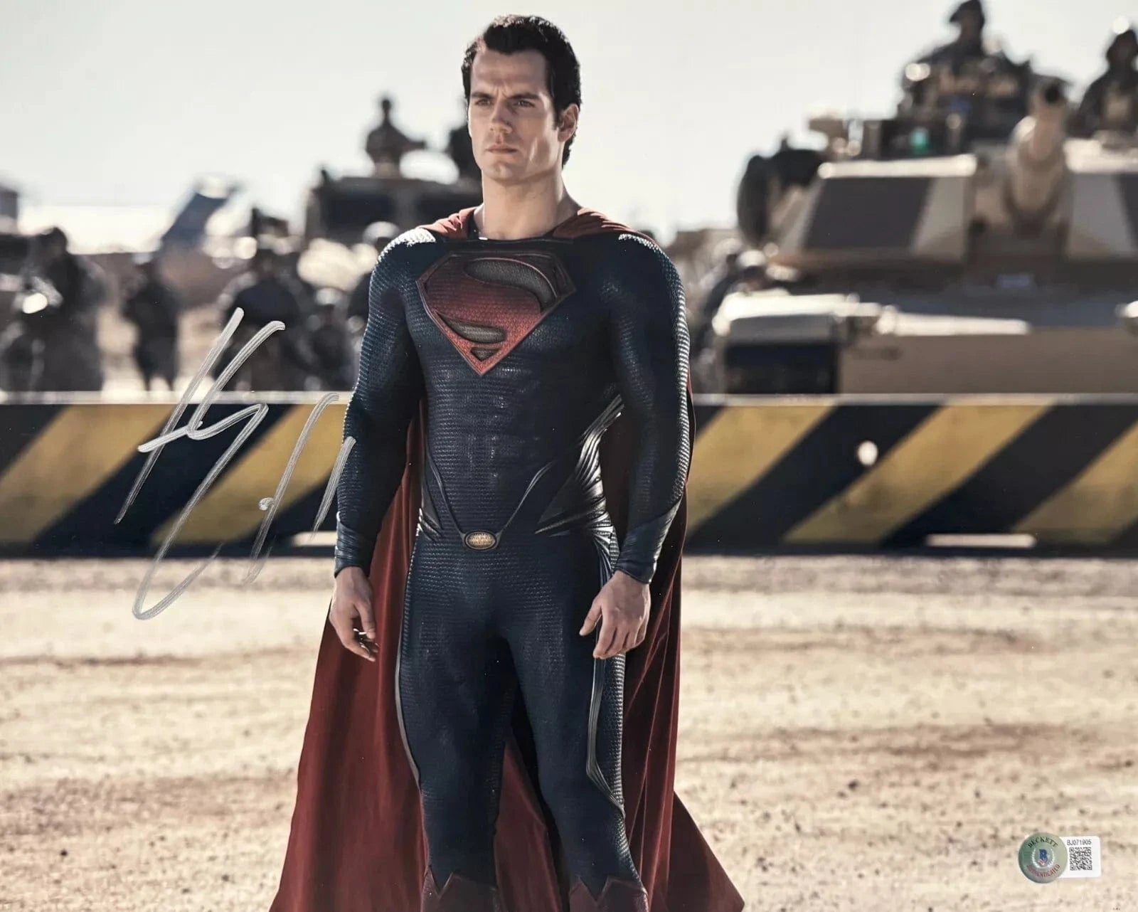 Henry Cavill Signed 11x14 Photo from Superman Beckett COA