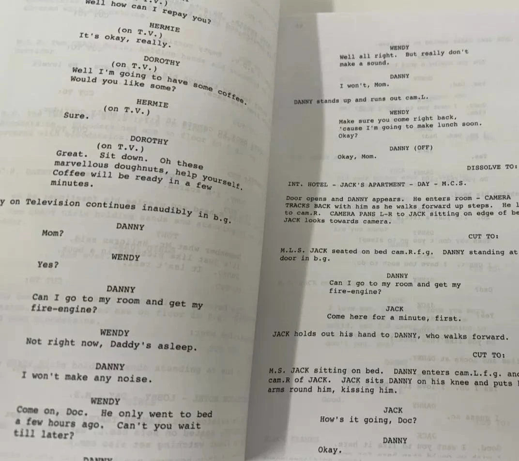 Jack Nicholson Signed Script from The Shining Beckett COA - View 5