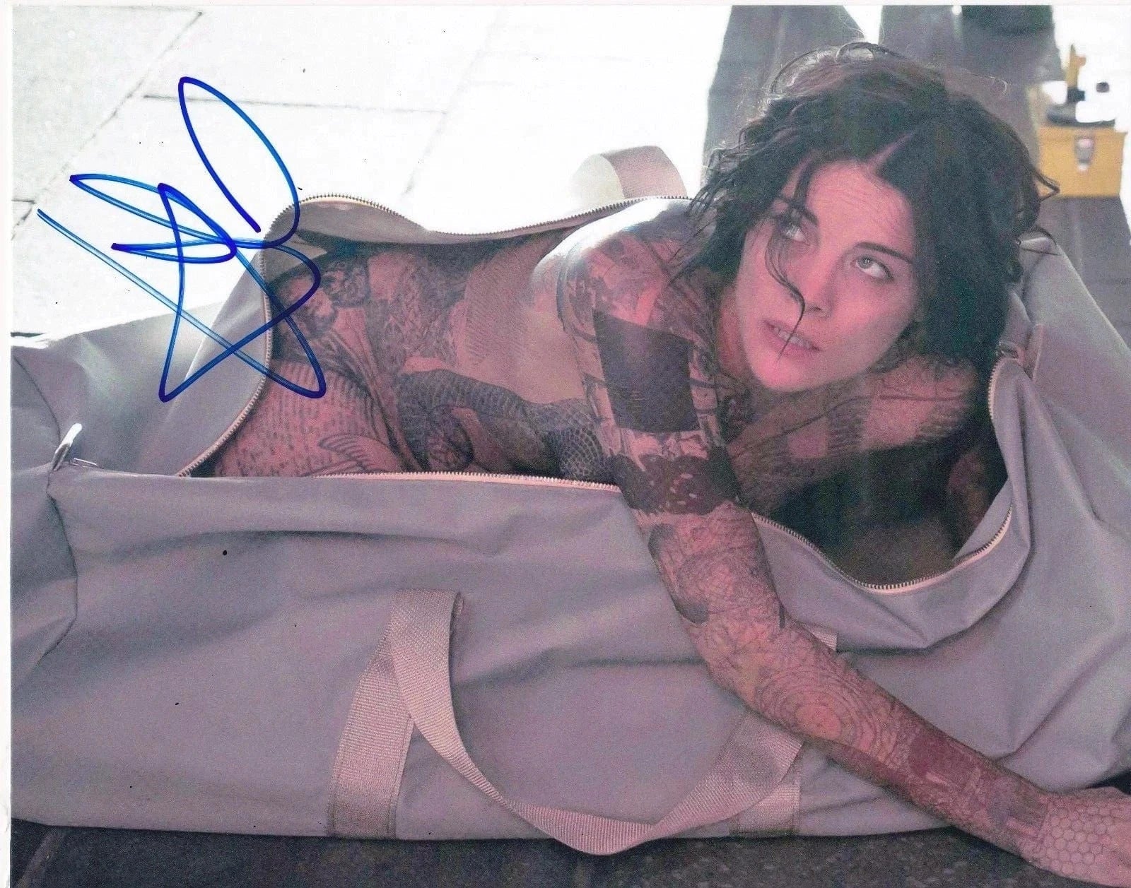 Jaimie Alexander Signed 8x10 Photo from Blindspot Certified Authentic - Item #2