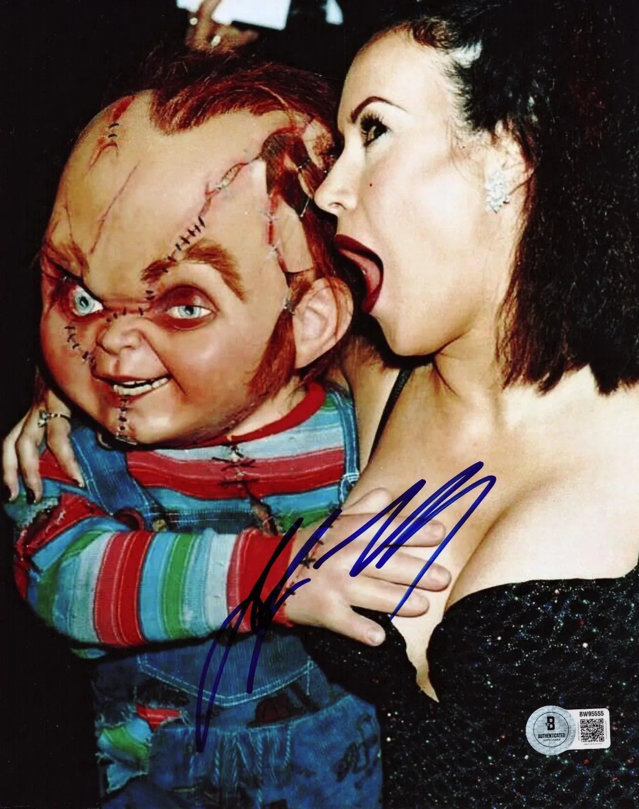 Jennifer Tilly signed Bride of Chucky 8x10 photo with Beckett Hologram & QR Code