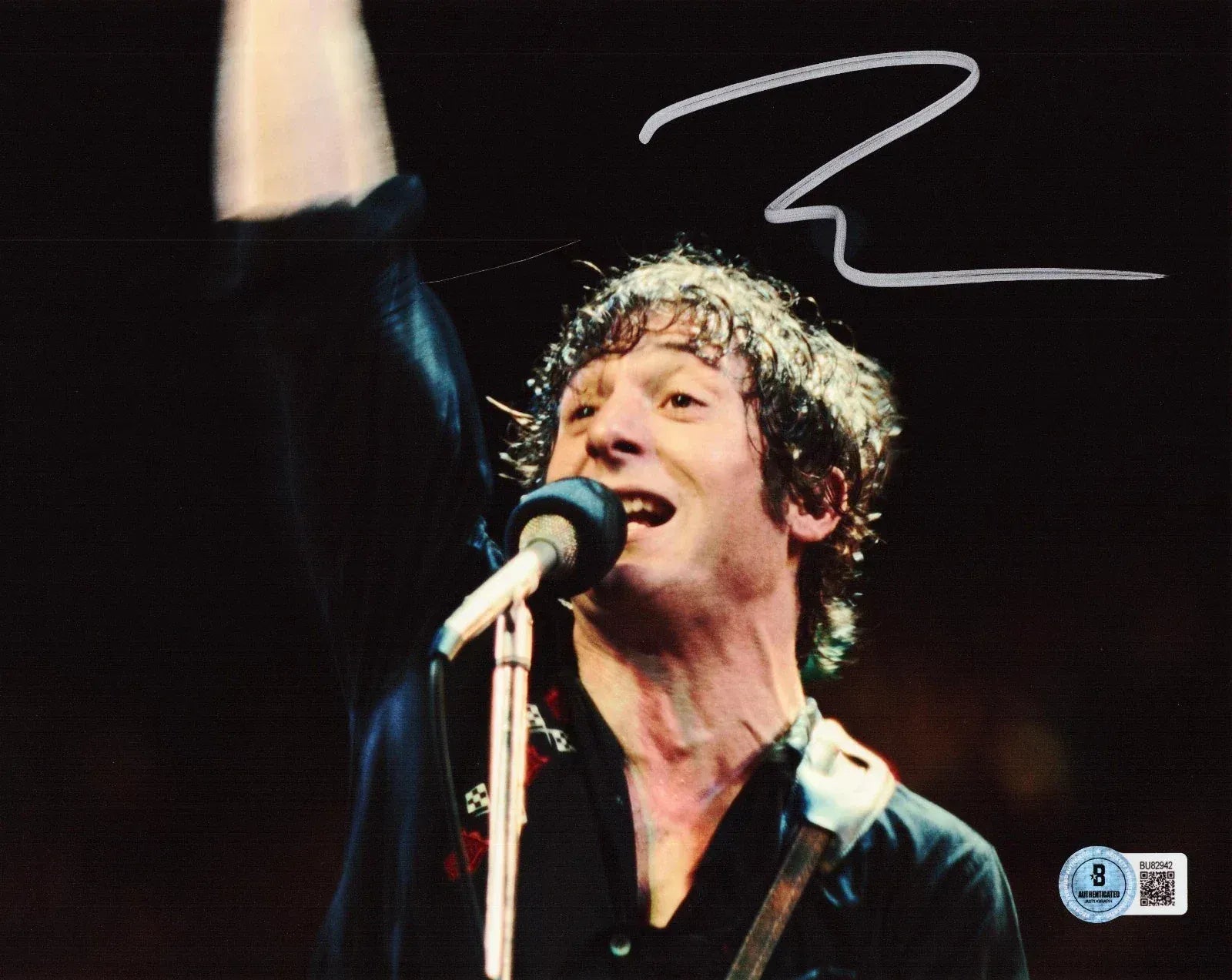 Jeremy Allen Signed 8x10 Photo from Springsteen: Deliver Me From Nowhere Beckett COA - Item #2