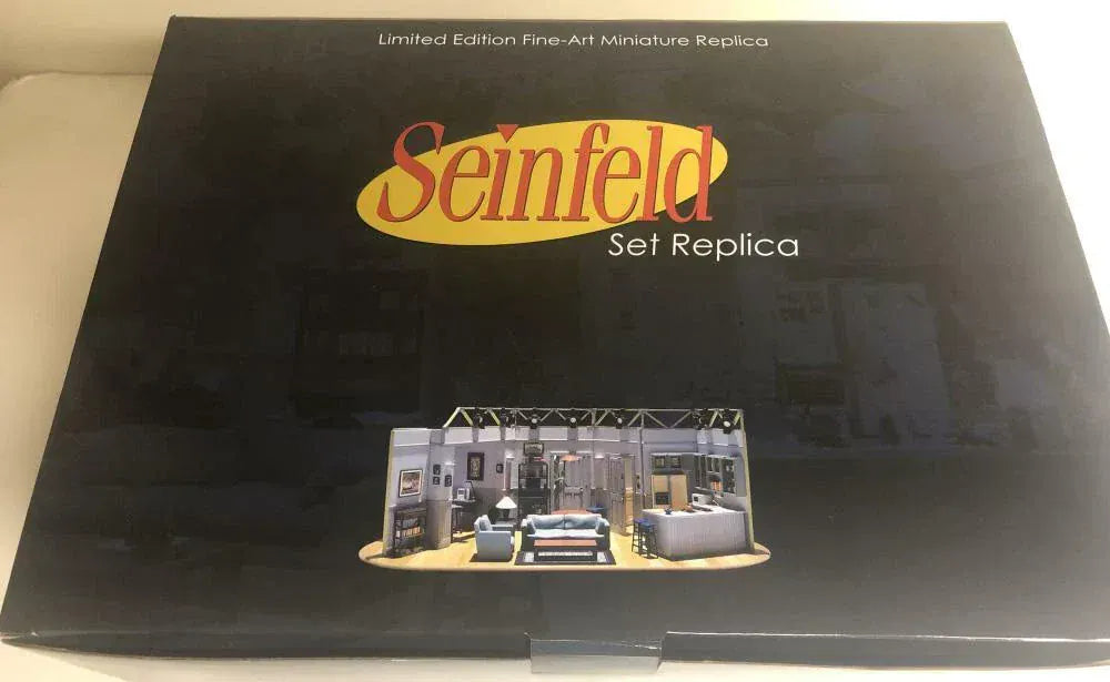 Jerry Seinfeld Signed Photo Beckett COA - Item #4 - Detail View