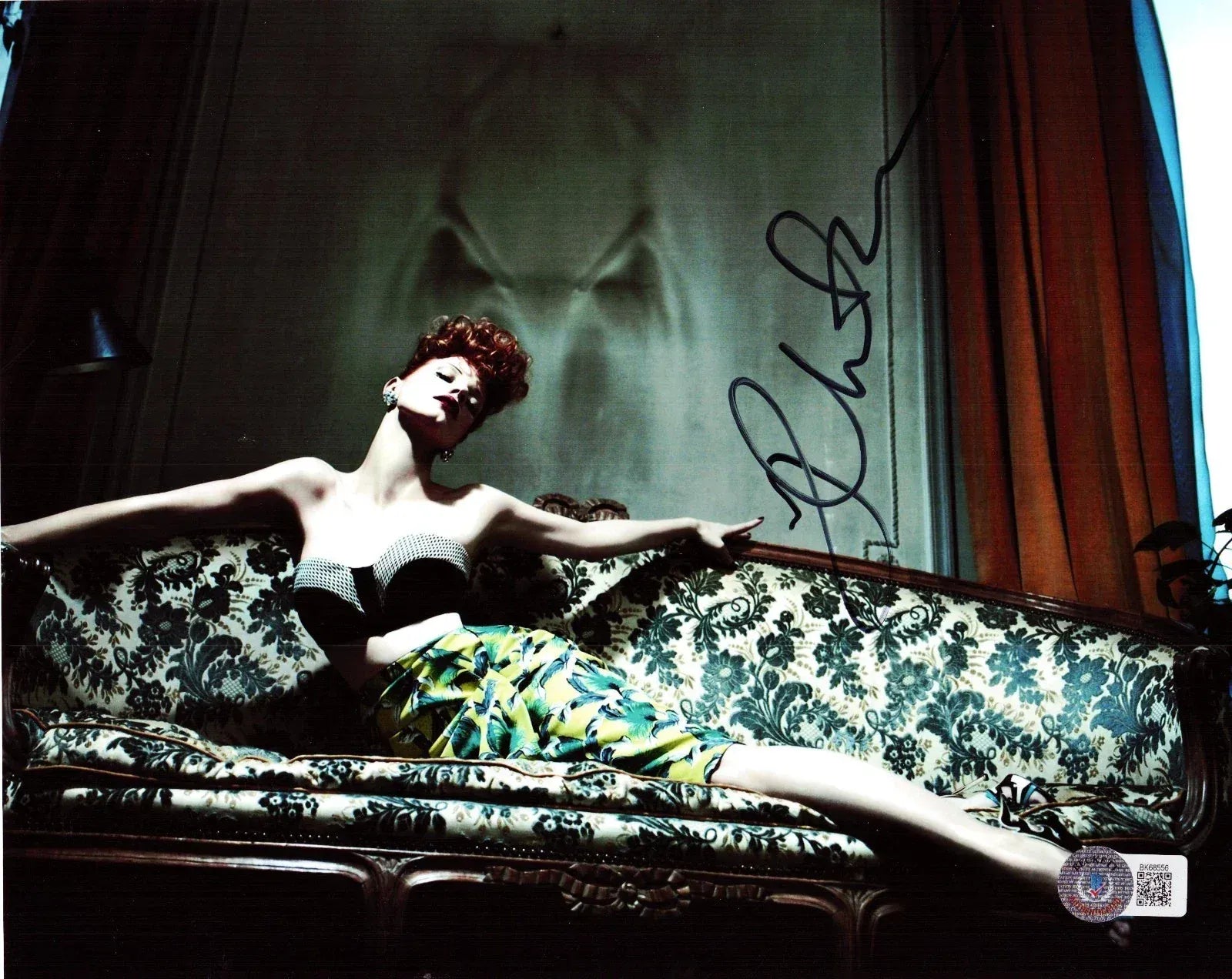 Jessica Chastain Signed 8x10 Photo Beckett COA - Item #13