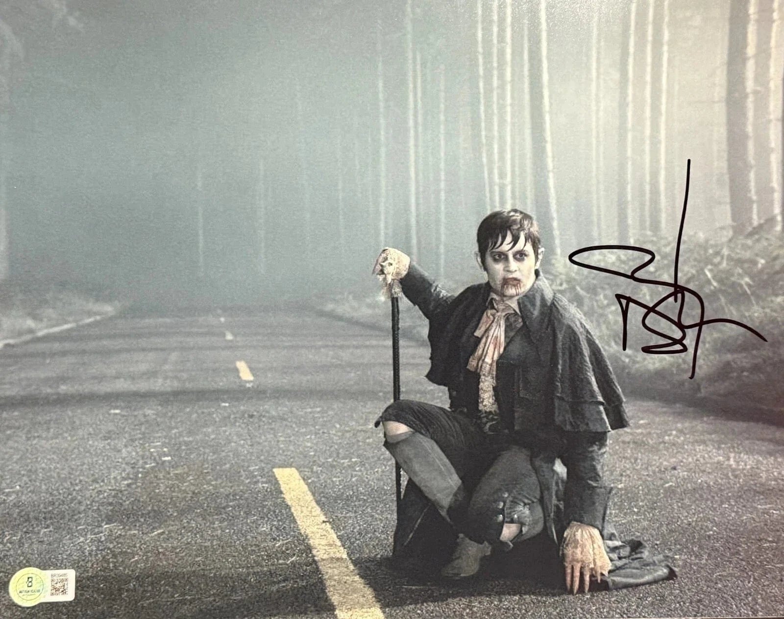 Johnny Depp Signed 11x14 Photo from Dark Shadows Beckett COA - Item #2