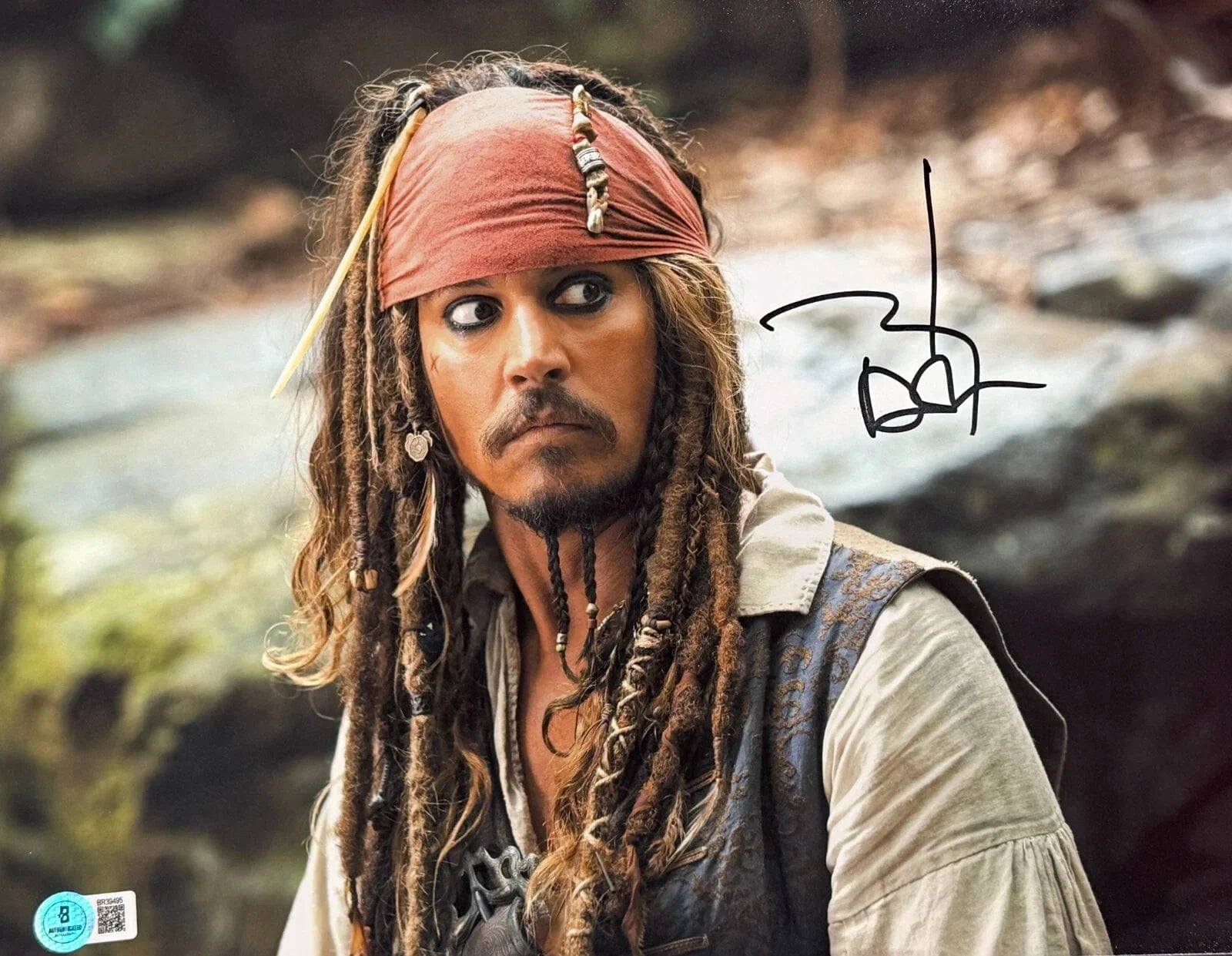 Johnny Depp Signed 11x14 Photo from Pirates of the Caribbean Beckett COA - Item #6