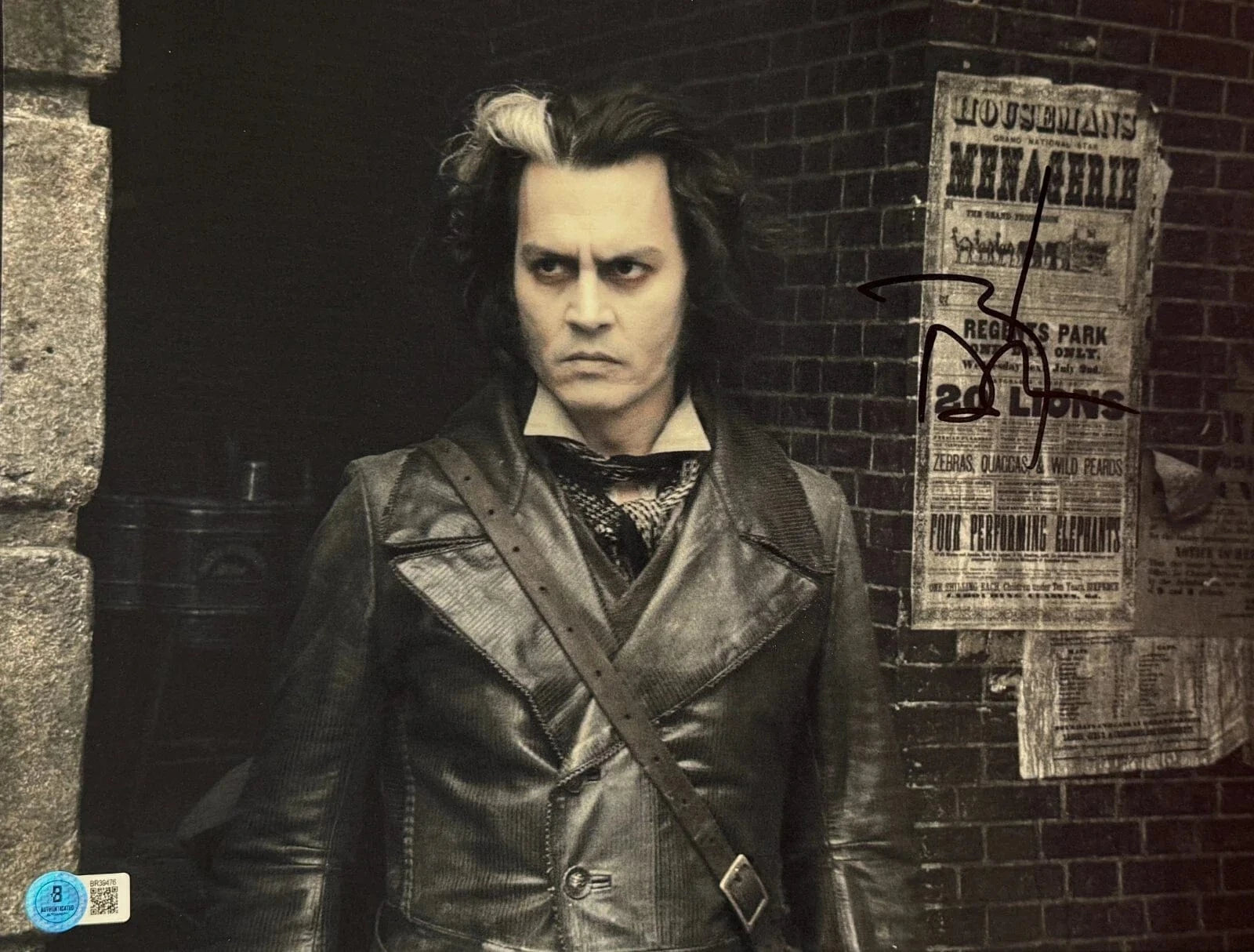 Johnny Depp Signed 11x14 Photo from Sweeney Todd Beckett COA - Item #1