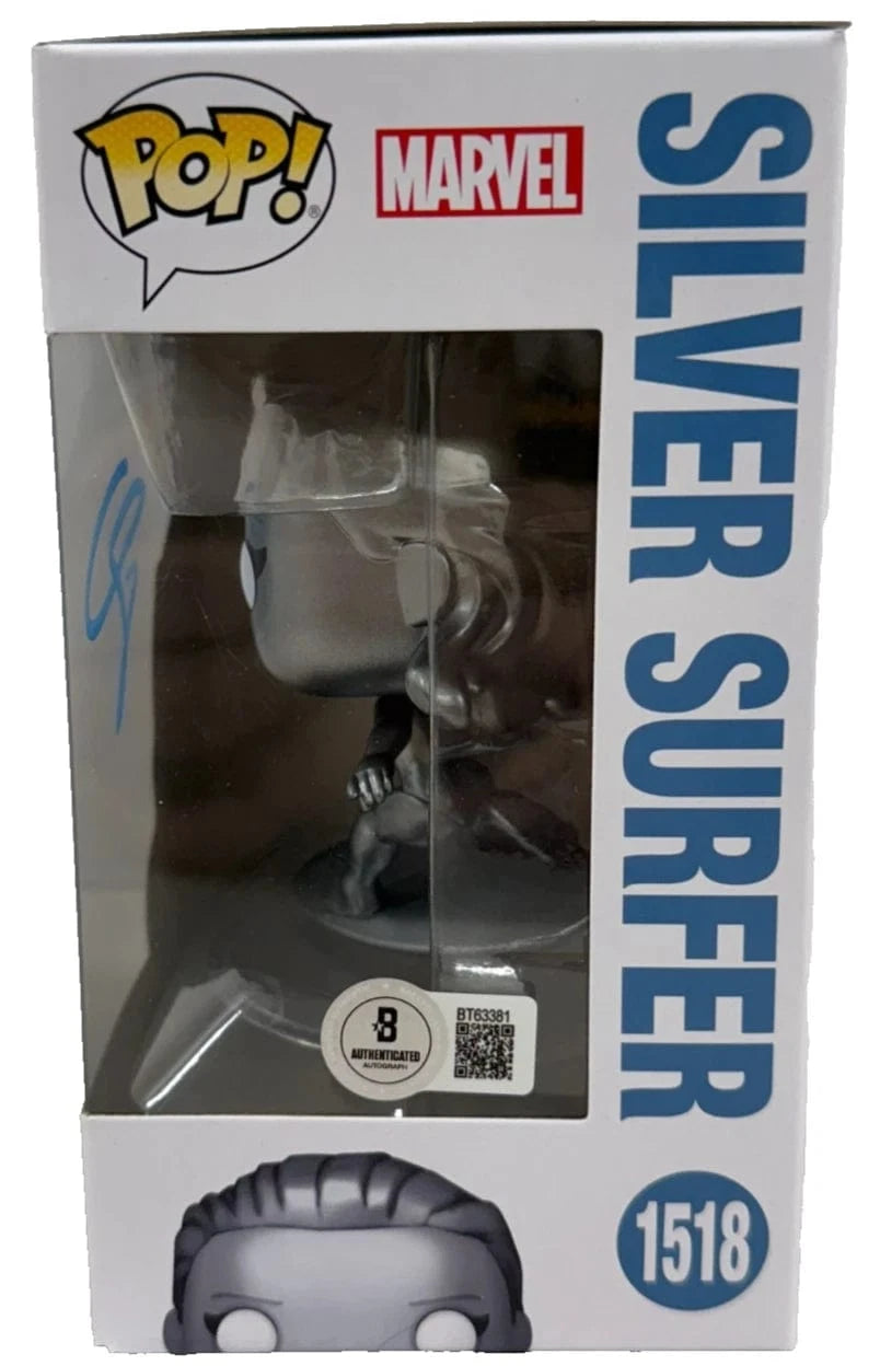Julia Garner Signed Funko from Fantastic 4 Beckett COA - Detail View