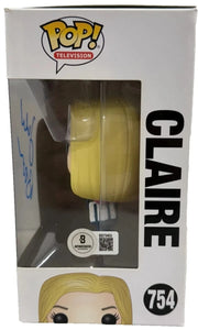 Julie Bowen Signed Funko from Modern Family Beckett COA - Detail View