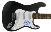 Kelly Clarkson Signed Guitar Beckett COA - Detail View