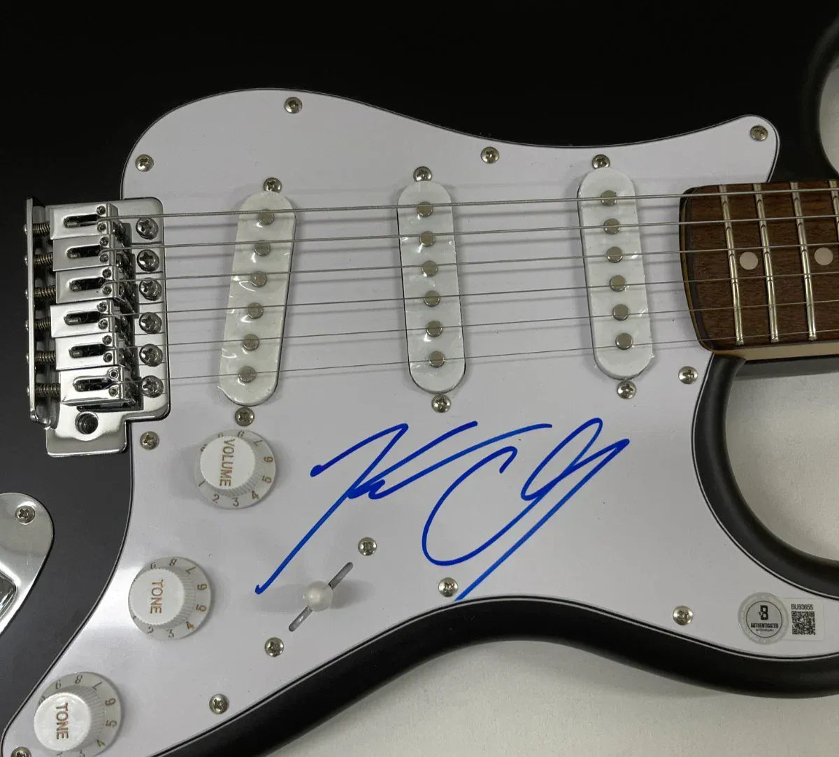 Kenny Chesney signed Full Size Electric Guitar — alternate view