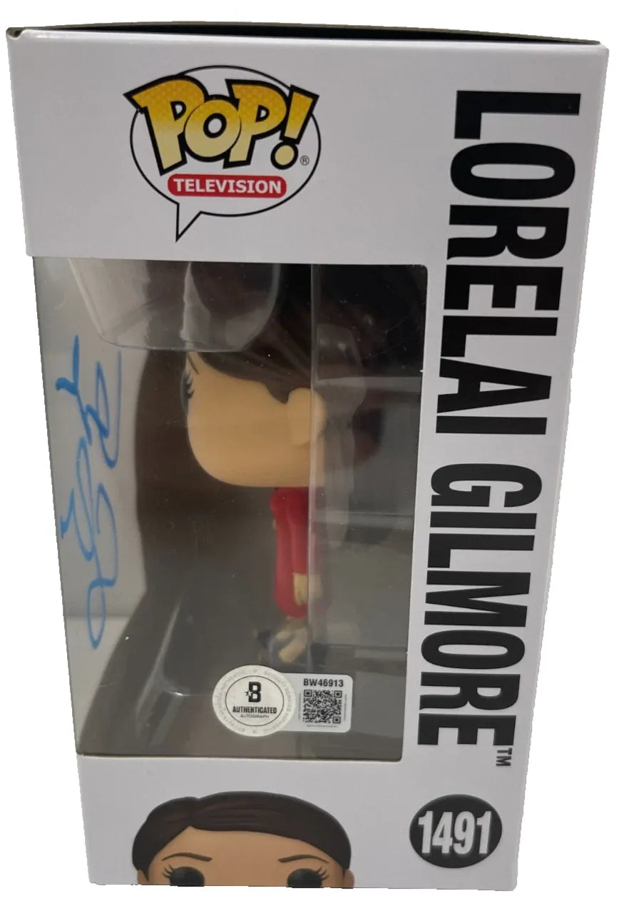 Lauren Graham Lorelai Gilmore Girls 1491 Funko Pop Figure - COA and hologram detail