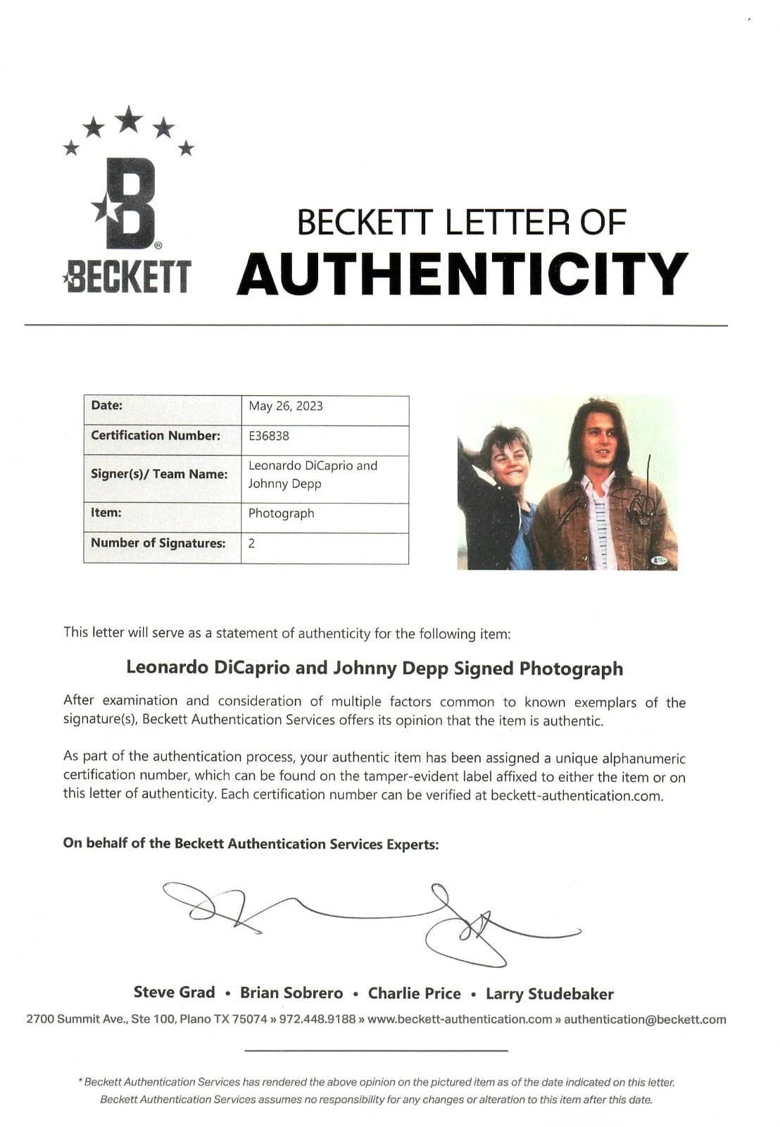 Johnny Depp Signed 11x14 Photo from What's Eating Gilbert Grape? Beckett COA - Detail View