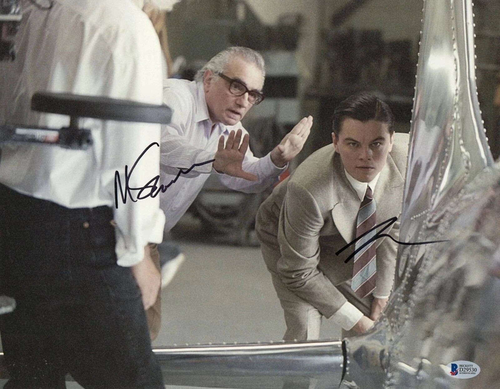 Leonardo DiCaprio Signed 11x14 Photo from The Aviator Beckett COA - Item #1