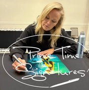 Malin Akerman Signed 8x10 Photo from Watchmen Beckett COA - Item #3 - Detail View