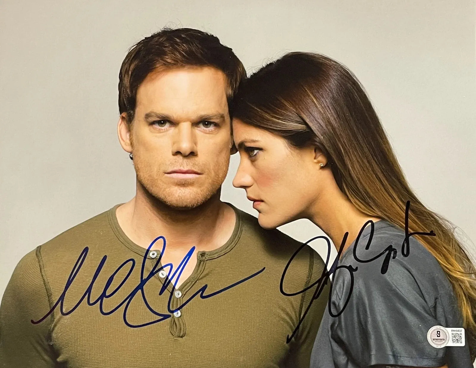 Michael C Hall & Jennifer Carpenter signed Dexter 11x14 photo with Beckett Hologram & QR Code