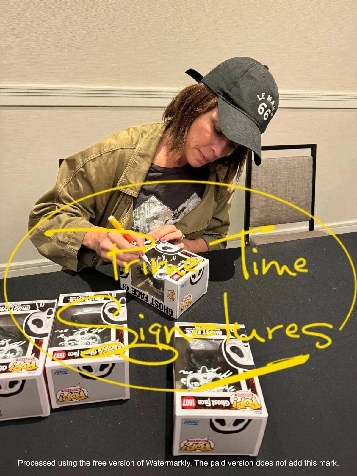 Matthew Lillard Signed Funko from Ghost Face Beckett COA - Item #1 - View 5