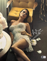Penelope Cruz signed 11x14 photo — Beckett authenticated