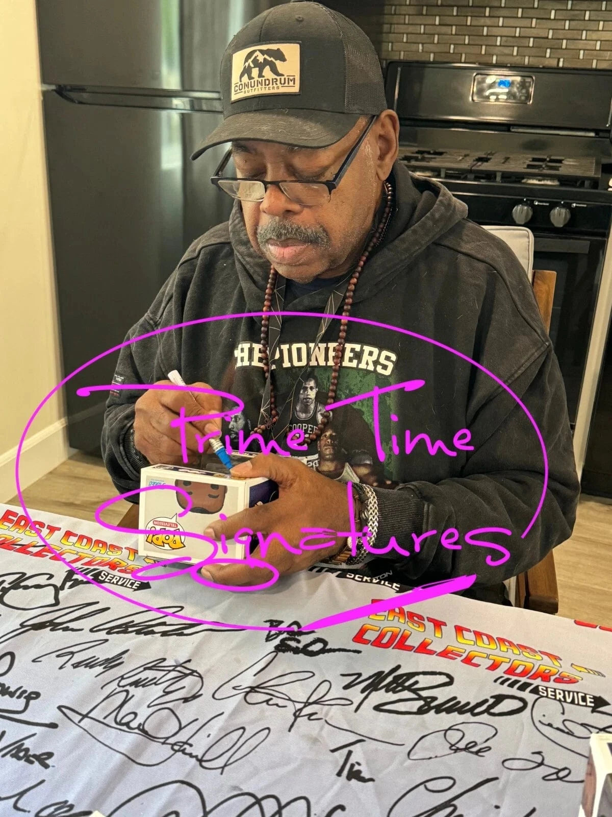 Reginald Veljohnson Signed Funko from Family Matters Beckett COA - Item #1 - Alternate Angle