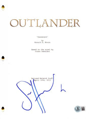 Sam Heughan signed Outlander pilot script — Beckett authenticated
