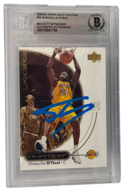 Shaquille O'Neal signed 2000-01 Upper Deck Ovation Lakers card #25 — Beckett Witness Slabbed