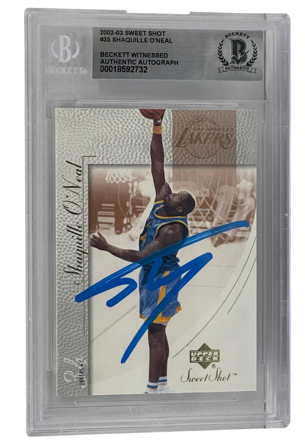Shaquille O'Neal signed 2002-03 Upper Deck Sweet Shot Lakers card #35 — Beckett Witness Slabbed