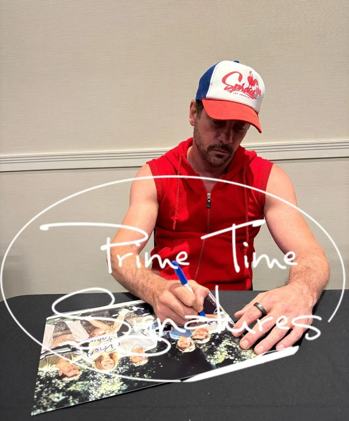 Skeet Ulrich signing autograph in person