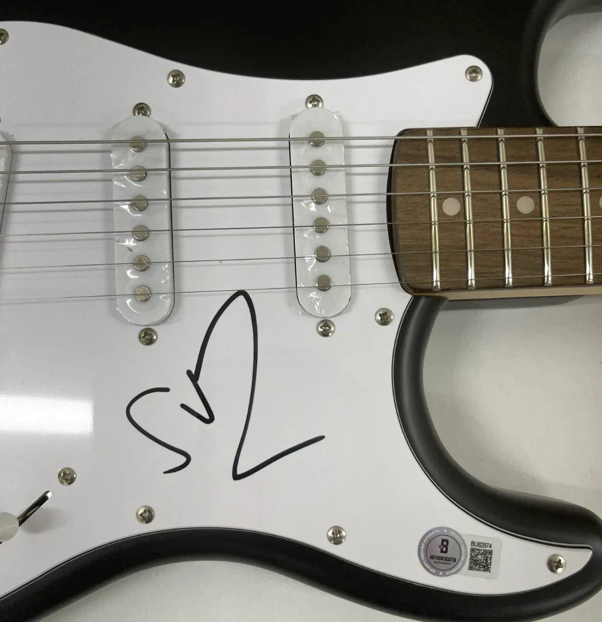 Steven Van Zandt signed Full Size Electric Guitar — alternate view