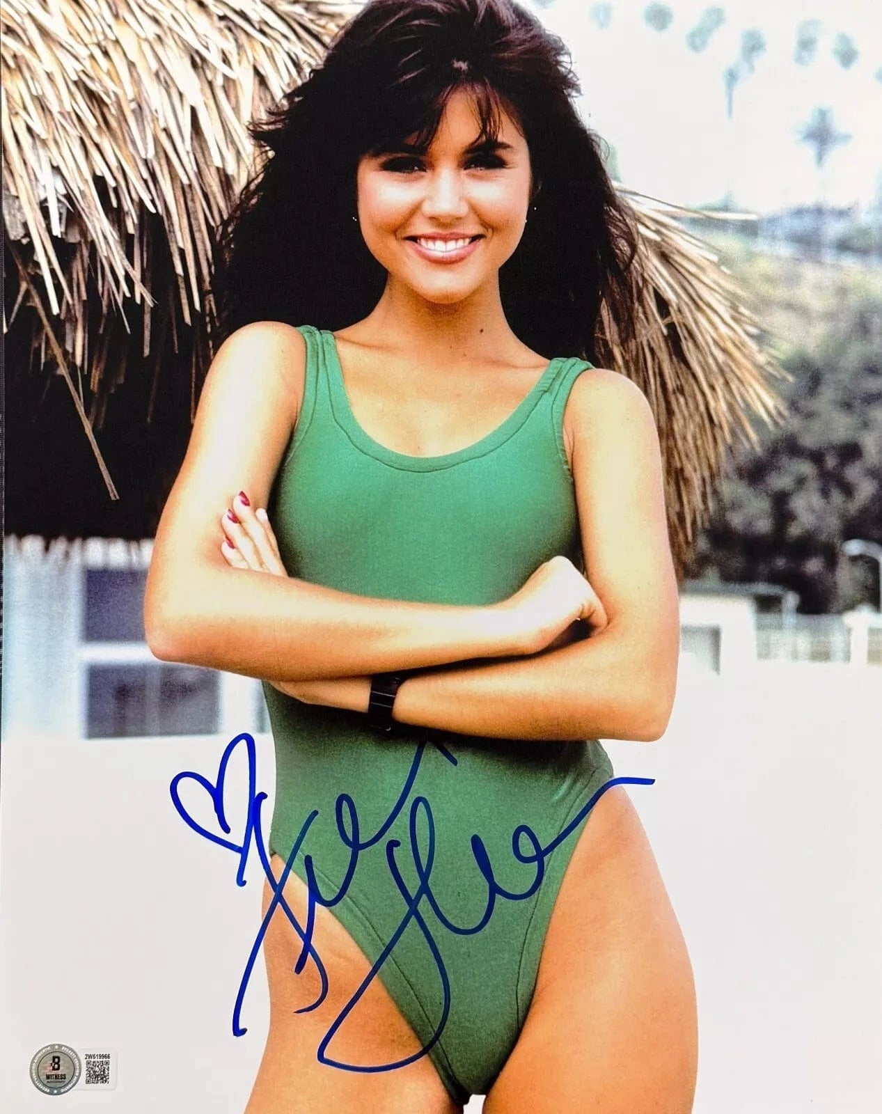 Tiffani Thiessen Signed 11x14 Photo from Saved by the Bell Beckett COA - Item #10