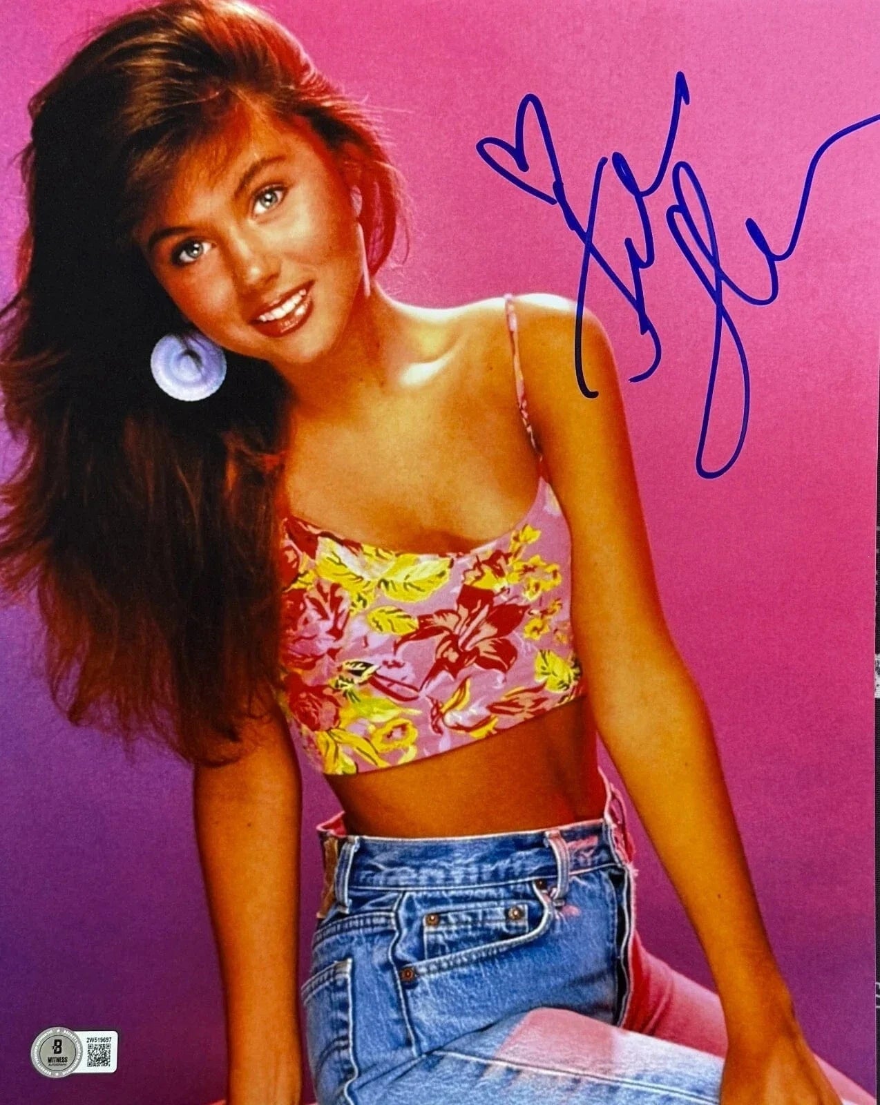 Tiffani Thiessen Signed 11x14 Photo from Saved by the Bell Beckett COA - Item #7