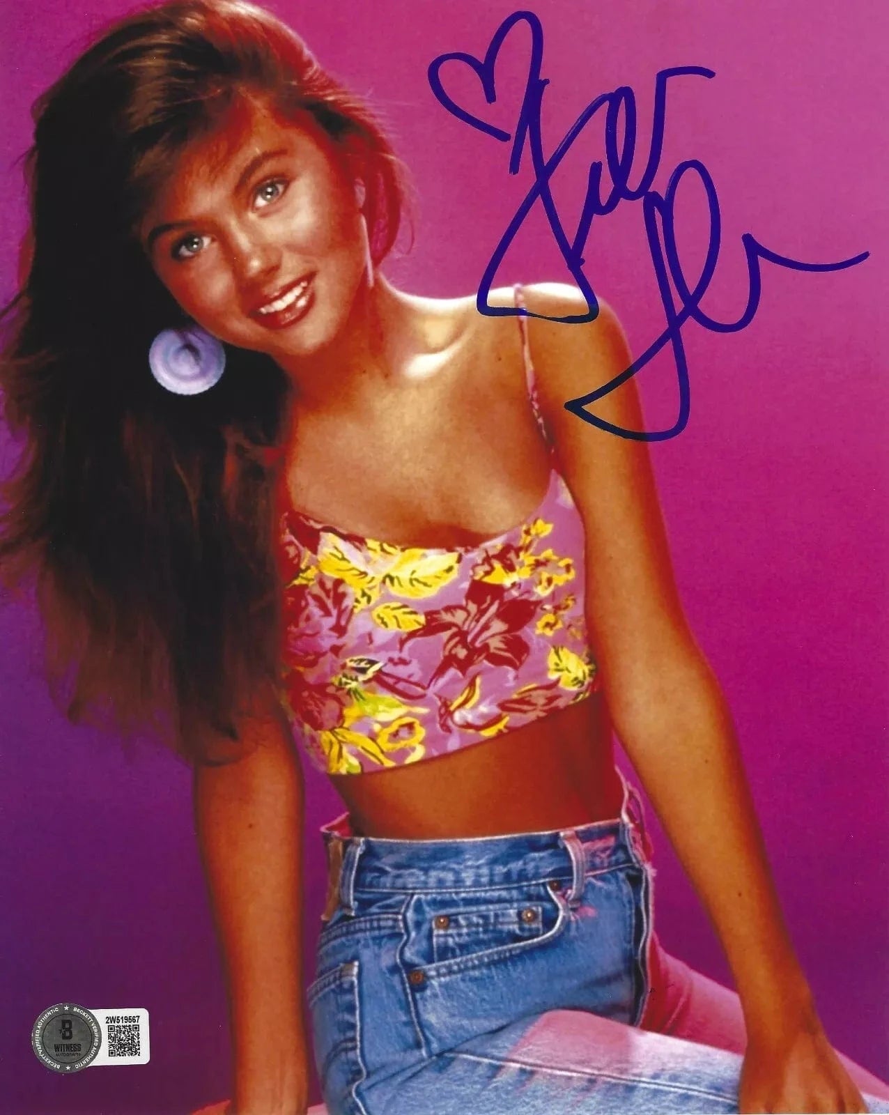Tiffani Thiessen Signed 8x10 Photo from Saved by the Bell Beckett COA - Item #3