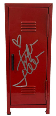 Tiffani Thiessen Signed Replica Prop from Saved by the Bell Beckett COA