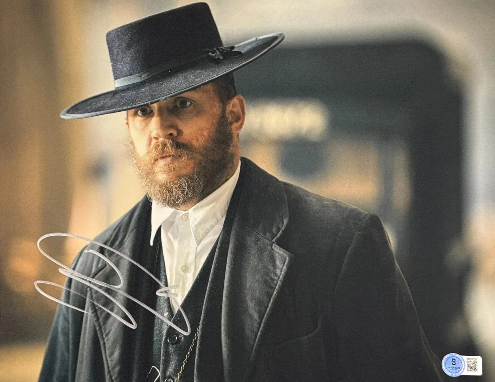 Tom Hardy Signed 11x14 Photo from Peaky Blinders Beckett COA - Item #1