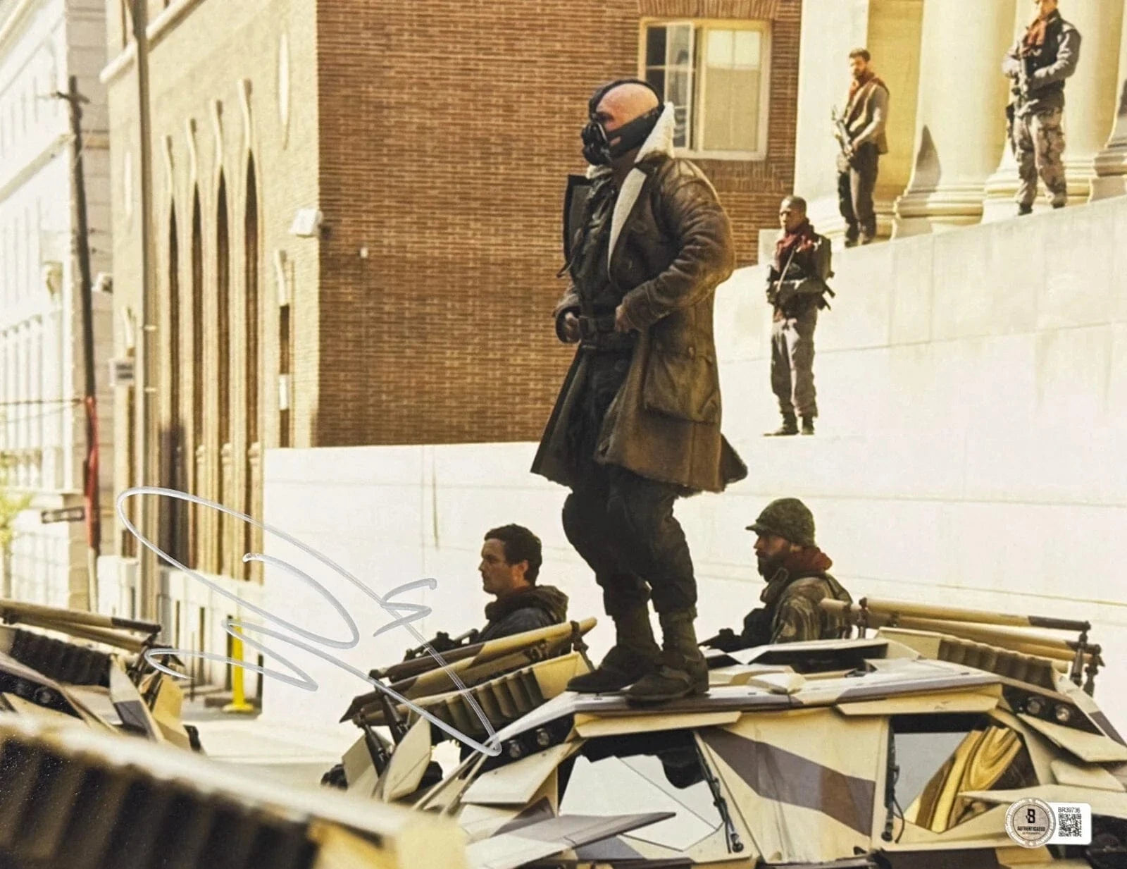 Tom Hardy Signed 11x14 Photo from The Dark Knight Rises Beckett COA - Item #3