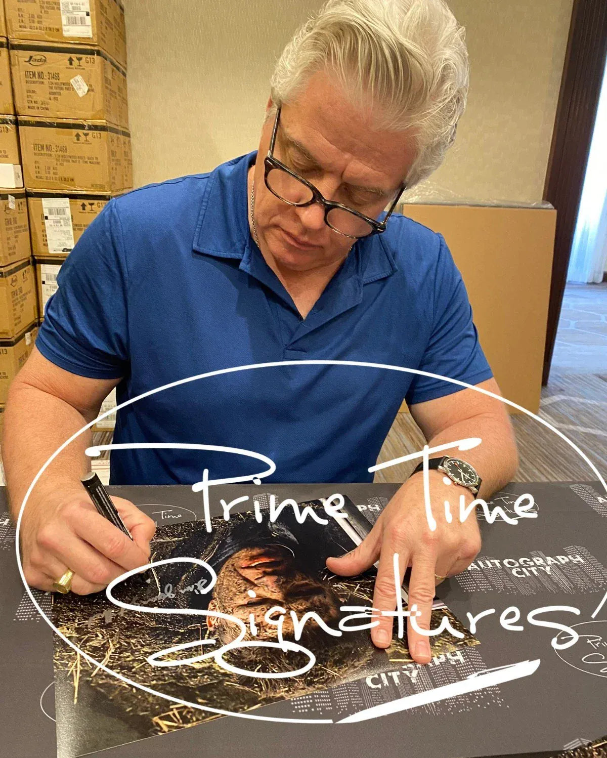 Tom Wilson signing autograph in person — Prime Time Signatures