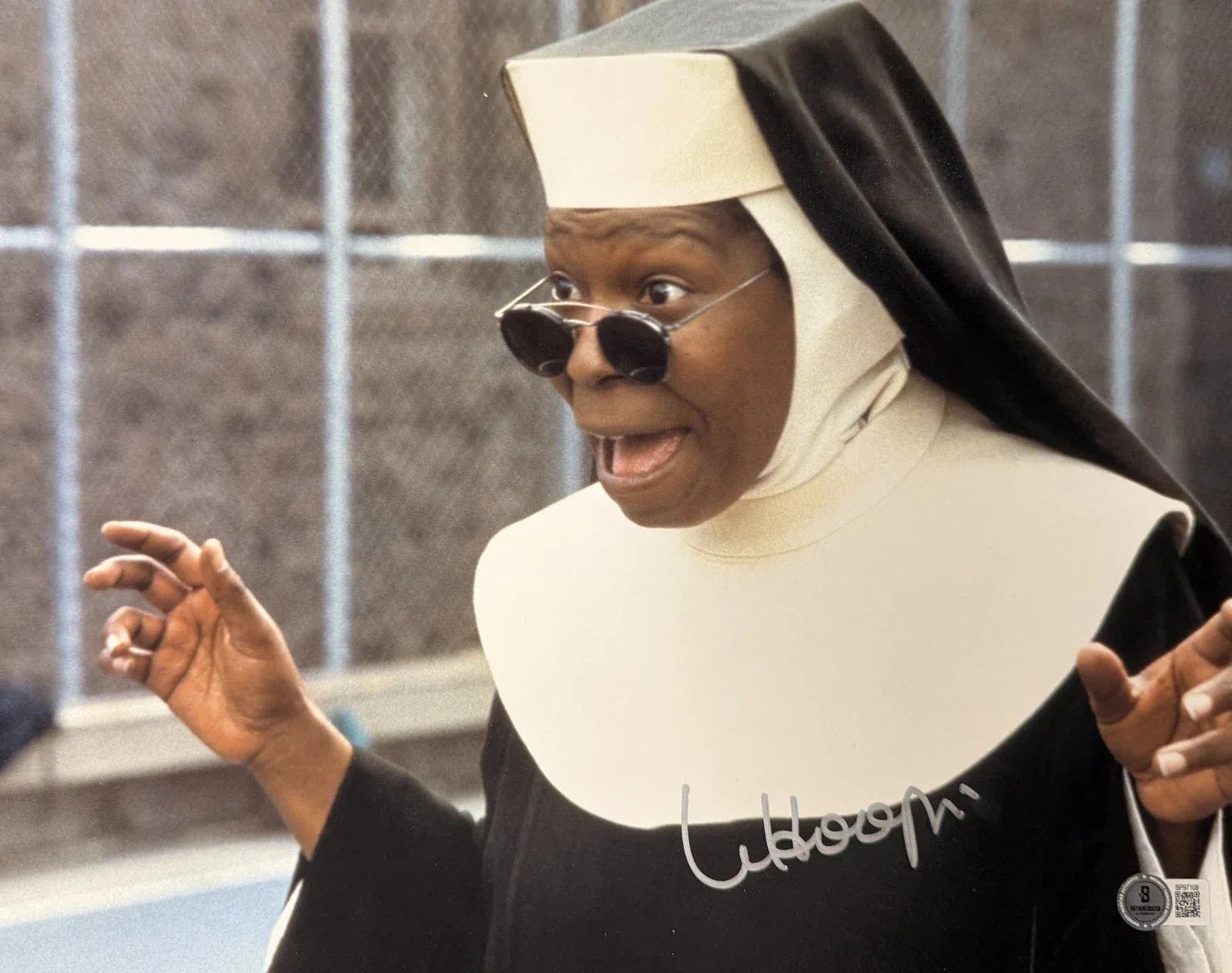 Whoopi Goldberg signed Sister Act 11x14 photo — Beckett authenticated