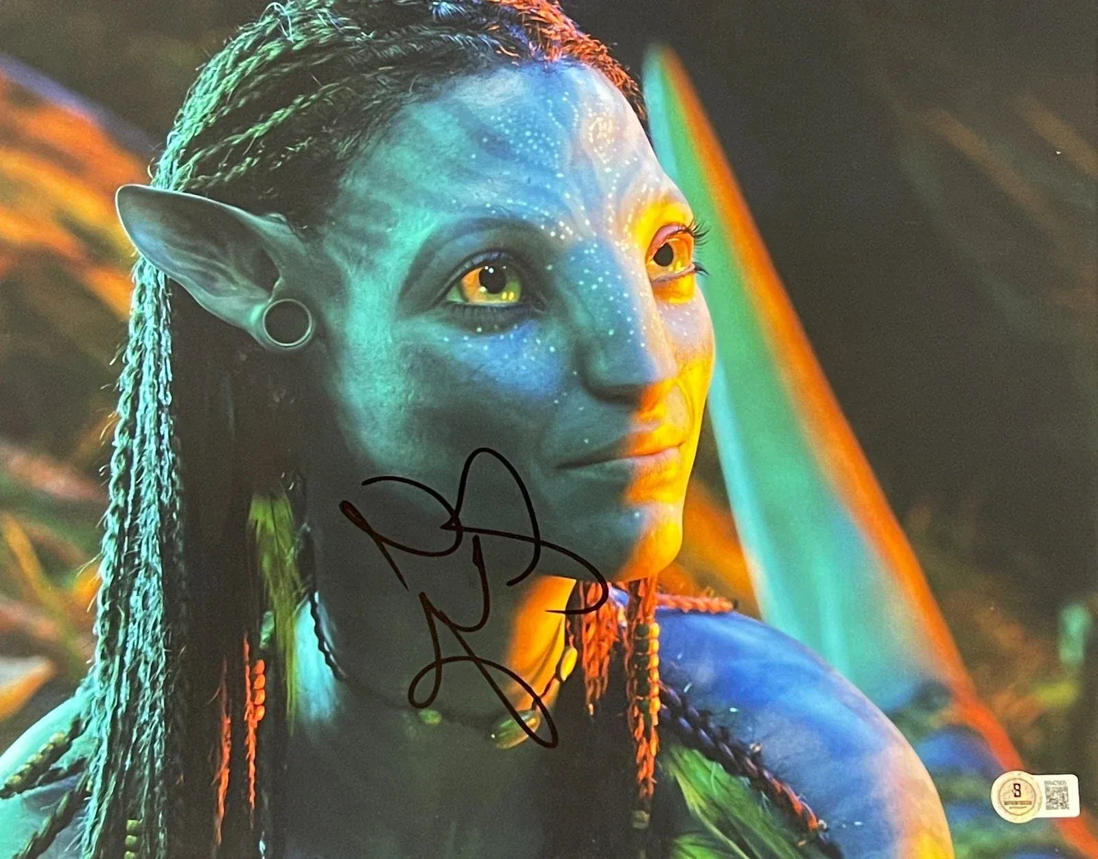 Zoe Saldana Authentic Autographed 11x14 Photo